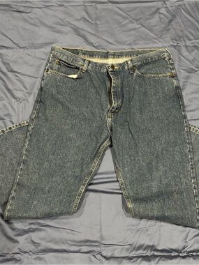 Men’s Wrangler Jeans